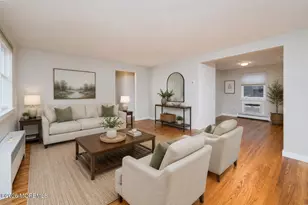 66 Manor Dr, Red Bank, NJ 07701 - Photo 10