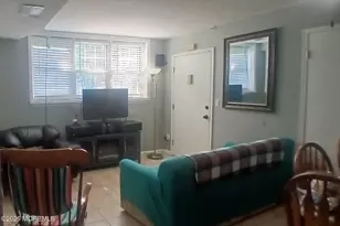 124 College Dr, Edison, NJ 08817 - Photo 2