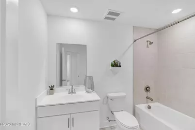 31 Midway Road N, Eatontown, NJ 07724 - Photo 18