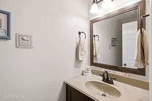 203 Donald St, Lanoka Harbor, NJ 08734 - Photo 18