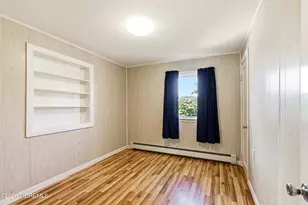 38 Collins Ave, Port Monmouth, NJ 07758 - Photo 8