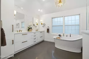 338 Valley View Cir, Freehold, NJ 07728 - Photo 34