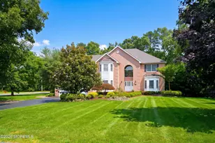 338 Valley View Cir, Freehold, NJ 07728 - Photo 62