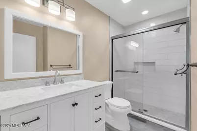 87 Richmond Court S #93, Holmdel, NJ 07733 - Photo 12