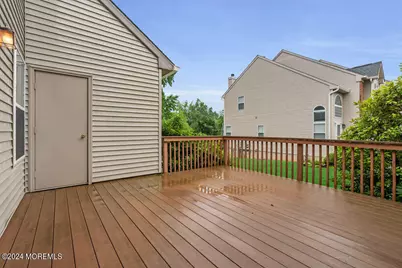87 Richmond Court S #93, Holmdel, NJ 07733 - Photo 18