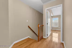 87 Richmond Ct S, Holmdel, NJ 07733 - Photo 10