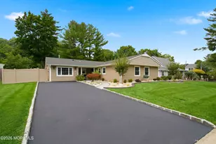 14 Juniper Pl, Matawan, NJ 07747 - Photo 2