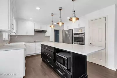 36 E Lincoln Avenue, Atlantic Highlands, NJ 07716 - Photo 12