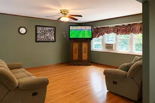 25 Alimar Dr, Middletown, NJ 07748 - Photo 2