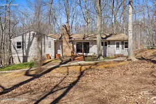 12 Stilwell Dr, Holmdel, NJ 07733 - Photo 6