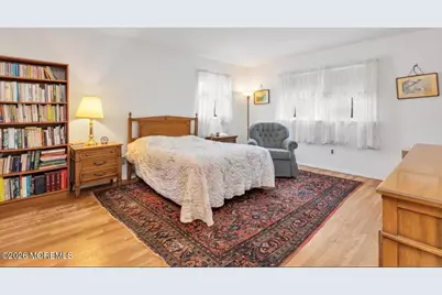 39 Koster Drive, Freehold, NJ 07728 - Photo 16
