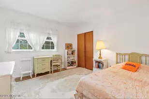39 Koster Dr, Freehold, NJ 07728 - Photo 20