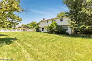39 Koster Dr, Freehold, NJ 07728 - Photo 26