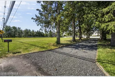 194 Fort Plains Road, Howell Township, NJ 07731 - Photo 6