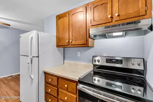 533 Dartmoor Ct, Lakewood, NJ 08701 - Photo 10