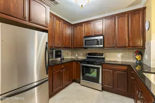 4208 Falston Cir, Old Bridge Township, NJ 08857 - Photo 4