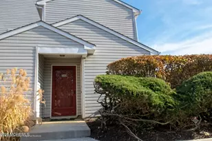 349 Yorkshire Pl, Morganville, NJ 07751 - Photo 2