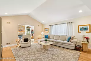 122 Skyline Dr, Lakewood, NJ 08701 - Photo 8