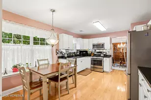 122 Skyline Dr, Lakewood, NJ 08701 - Photo 16