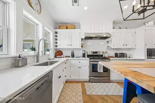 511 Jefferson Ave, Avon by the Sea, NJ 07717 - Photo 10