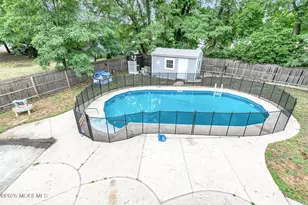 312 Thompson Ave, North Middletown, NJ 07748 - Photo 30