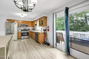 312 Thompson Ave, North Middletown, NJ 07748 - Photo 22