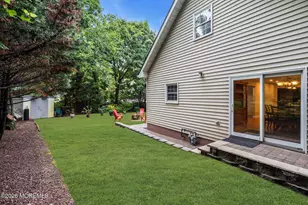 266 Orchard Ave, Belford, NJ 07718 - Photo 30