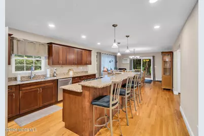 266 Orchard Avenue, Belford, NJ 07718 - Photo 10