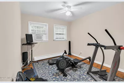 266 Orchard Avenue, Belford, NJ 07718 - Photo 16