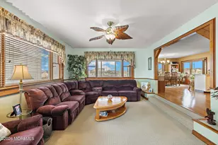 126 E Hudson Dr, Little Egg Harbor, NJ 08087 - Photo 4