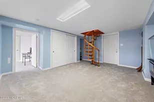 126 E Hudson Dr, Little Egg Harbor, NJ 08087 - Photo 20