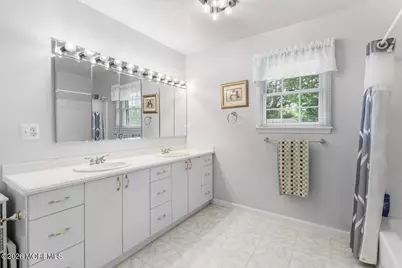 801 Stamford Drive, Neptune Township, NJ 07753 - Photo 24