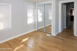 25 Hart St, Hazlet Township, NJ 07734 - Photo 10