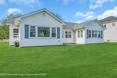 408 Newport Avenue, Ocean Gate, NJ 08740 - Photo 2