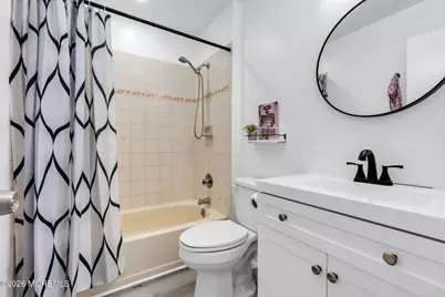 281 Longwood Drive #28-1, Manalapan Township, NJ 07726 - Photo 4