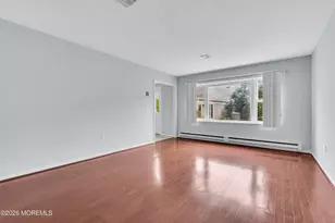 452 Roxbury Ln, Monroe Township, NJ 08831 - Photo 6