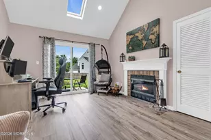 16 Harte Ct, Freehold, NJ 07728 - Photo 20