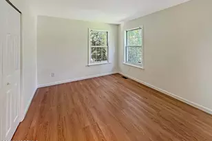 577 Windflower Ct, Morganville, NJ 07751 - Photo 14