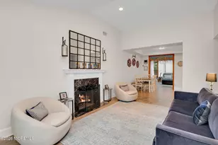 24 Village Ln, Middletown, NJ 07748 - Photo 36