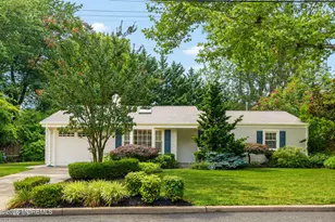 24 Village Ln, Middletown, NJ 07748 - Photo 48