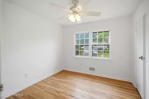 37 Daniel Dr, Matawan, NJ 07747 - Photo 16