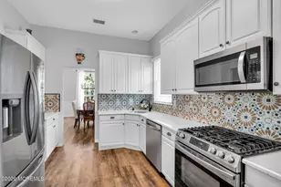 25 Silverspring Dr, Lakewood, NJ 08701 - Photo 20