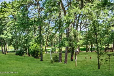 25 Silverspring Drive, Lakewood, NJ 08701 - Photo 4