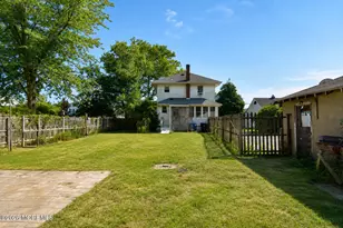 662 Campbell Ave, Port Monmouth, NJ 07758 - Photo 32