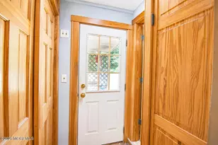 662 Campbell Ave, Port Monmouth, NJ 07758 - Photo 14