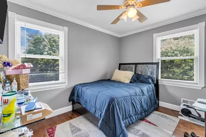 9 Frost Court, Freehold, NJ 07728 - Photo 18