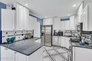 9 Frost Ct, Freehold, NJ 07728 - Photo 6