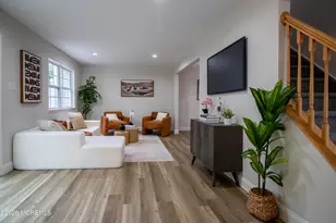 3002 Kapalua Ct, Freehold, NJ 07728 - Photo 2