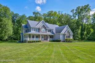 34 La Valley Dr, Manalapan Township, NJ 07726 - Photo 2