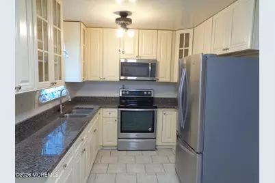 608 B Willow Lane, Whiting, NJ 08759 - Photo 4
